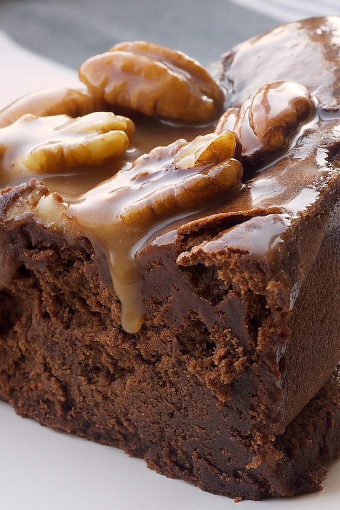 Chocolate Caramel Pecan Souffle Cake Chocolate Caramel Pecan Souffle Cake
